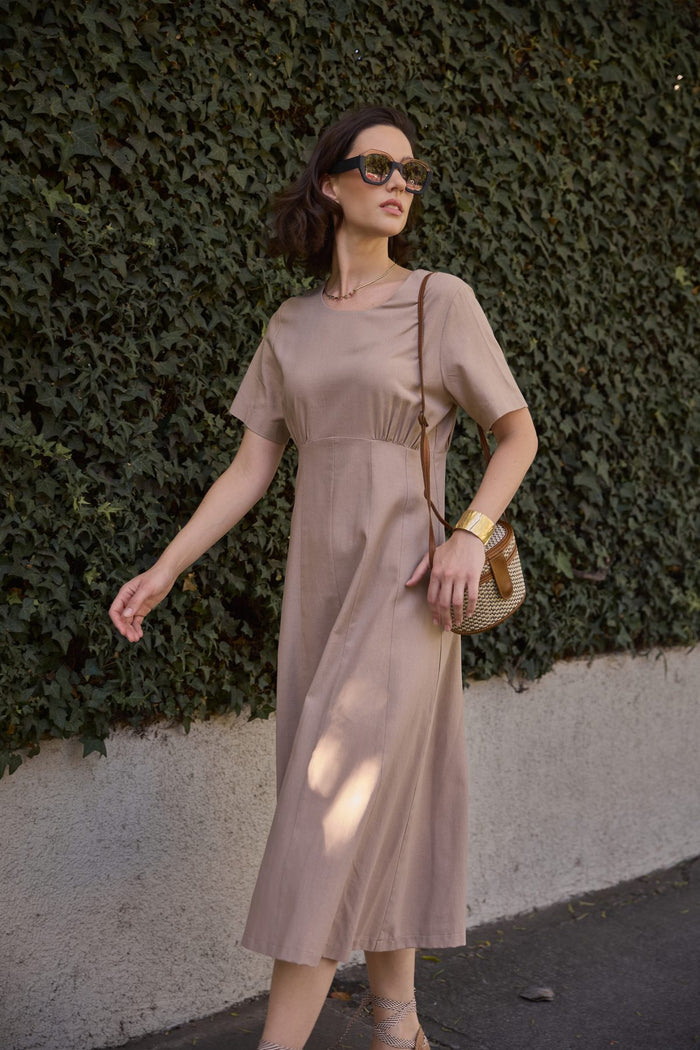 Vestido Calma Taupe